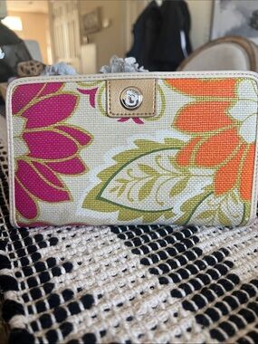 Large Spartina Floral Canvas Wallet with Gold Logo Accent